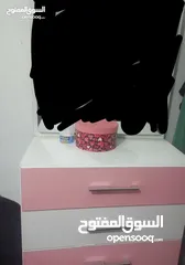  4 غرفة نوم شبابية شبه جديدة