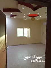  11 بيت مستقل للبيع عباره عن طابقين مستقلات