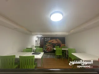  5 مطعم للبيع