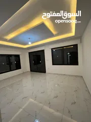  25 طابق ثاني في ضاحية الياسمين تشطيب حديث