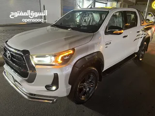  25 (Toyota Hilux Adventure) المحرك 4000/ 6 سلندر