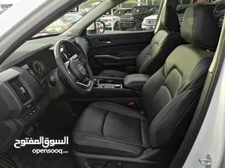  11 Nissan Pathfinder Sl 4x4 Full option  Model 2023 Canada Specifications Km 7000 Price 148.000 Wahat B