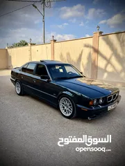  3 للبيع او للبدل BMW 520 e34