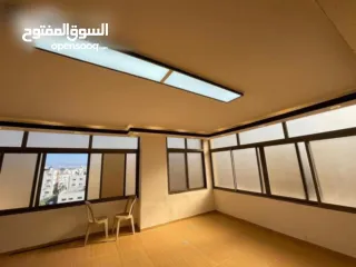  3 روف سكني للبيع