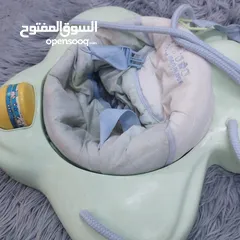  8 عرباية أطفال 15JD   مقعد أطفال (Goodbaby ) 20JD.       عرباية