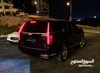  2 كاديلاك اسكاليد 2024 اعلى الإضافات للإيجار بأفضل الاسعار