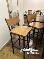  2 Bar table with 5 chairs طاولة بار مع 5 كراسي