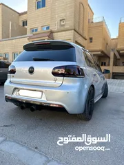  6 Volkswagen Golf R MK6 - GCC Spec