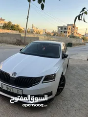  2 SKODA OKTAVIA 2018