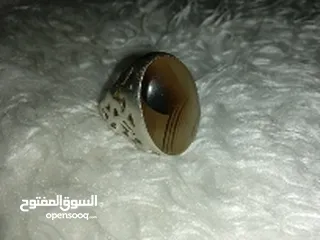  1 خاتم عقيق يمني قديم له 50 سنة
