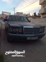  1 مرسيدس 300 للبيع