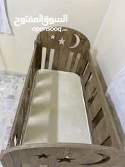 2 تخت بيبي بحالة الجديد