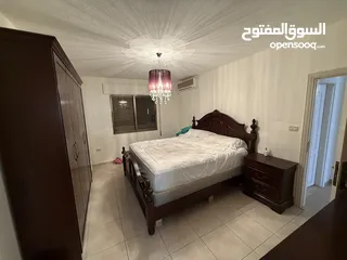  11 شقة مميزة طابق ثالث مع روف 3 غرف نوم 3 حمامات مفروشة للبيع