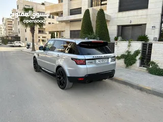  2 2020 Range Rover Sport Black edition
