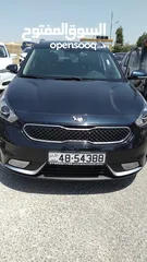  1 كيا نيرو للبيع بحالة ممتازة بداعي السفر