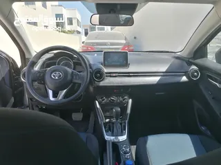  26 TOYOTA YARIS XLE 2019