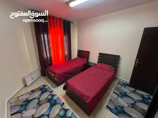  6 شقة مميزه للايجار ش الجامعه