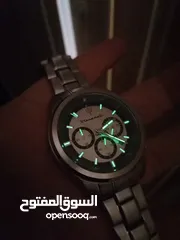  9 احجز معنا اللن