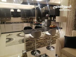  5 شقة فاخرة للإيجار من المالك مباشره في مرج الحمام مفروشة جزئي بالقرب من دوار البكري