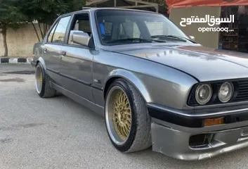  6 BMW 320 1990