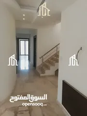  11 شقة شبه أرضية فاخرة 165م في أجمل مناطق عبدون/ ref 1518