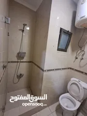  8 غرفة وصالون مفروشة في منطقة الجاردنز قرب دوار الواحة للايجار 250دينار شهري