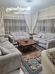  3 شقة 3 غرف نوم و 3 حمامات مميزة مفروشة للايجار الدوار السابع مقابل فندق جنيفا و قرب نادي الجيل الجديد