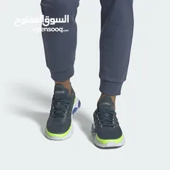  17 شوزات NIKE & ADIDAS اصلي جديد