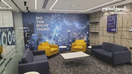  5 مكتب تجاري فخم للبيع أو الإيجار