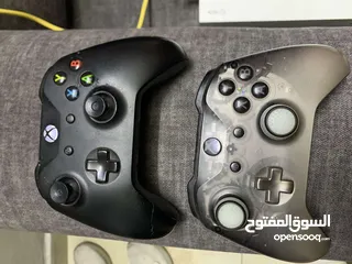  2 Xbox One s