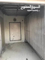  2 ثلاجه بحاله جيده تجميد تركب على جميع السيارات الديانات