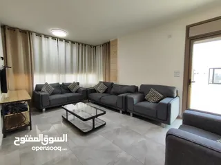  15 فرصة سكنية استثنائية – روف فاخر للبيع في بيتونيا