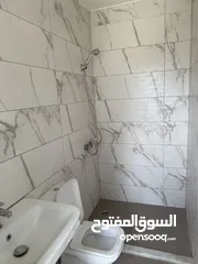 19 مستودع مع هنغر وسدة