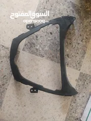  23 قطع مستعمله و اكسسوارات مختلفة للسيارات