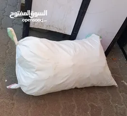  1 خبز لبناني للمواشي