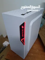  8 Gaming PC  للدراسة والالعاب