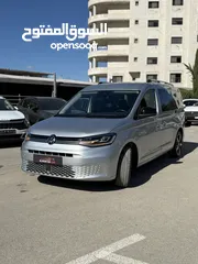  3 فولكس فاجن كادي طويل ترخيص 2022/ركاب 6+1 محرك 2000 ديزل  جير اوتوماتيك