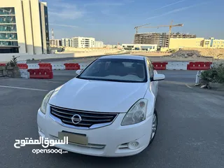  8 2011 Nissan Altima 2.5S Good Condition