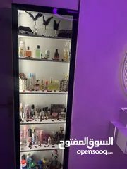  3 غرفه نوم ماستر خشب لامينيت اسباني خزانه    2025. MODERN