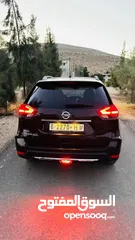  5 NISSAN X-trial 2022