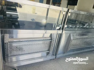  2 عدة مطعم بحالة جيدة جداً للبيع