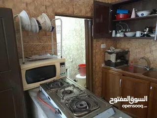  7 ستوديو مفروش في الزرقاء