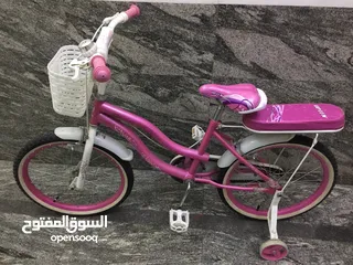  1 دراجة اطفال بحاله ممتازه