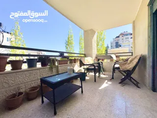  4 شقةً مميزة والعمارة مميزة