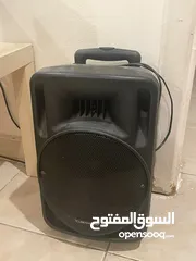  1 Speaker good