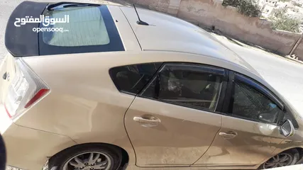  1 تويوتا بريوس للبيع