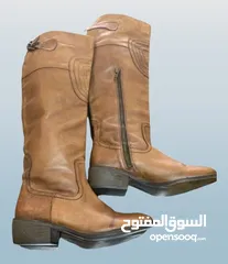  1 حذاء شتوي طويل ( يصل للركبة) جلد طبيعي صنع البرتغال