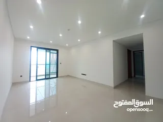  6 Apartment in Al Mouj