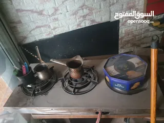  4 ستاندات شيبس وغاز 3 عيون وسخان ماي 20 لتر