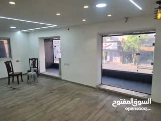  5 محل تجاري للايجار في الخليل - ش. وادي التفاح - عين عرب